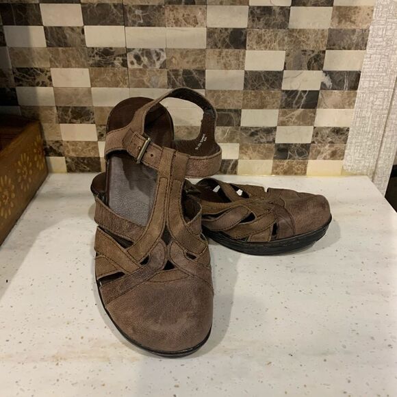 B.O.C By Born  - Picture 2 of 5